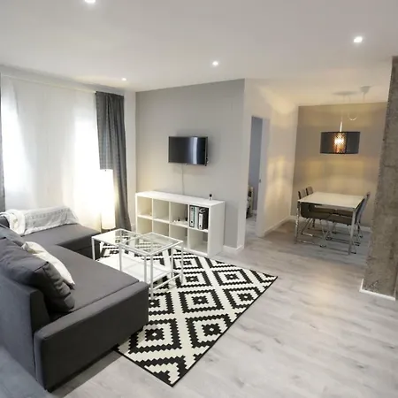 Brand New Charming Next To The River * Sevilla